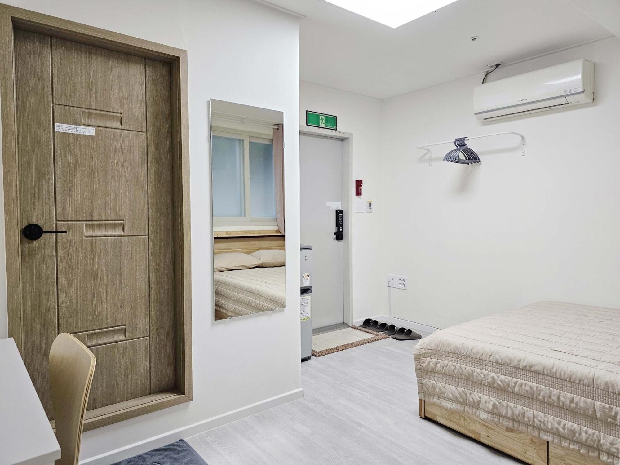 Хостел Boa Travel House Сеул Номер фото